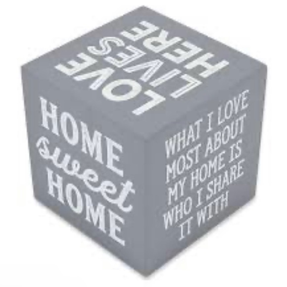 NWT home decor love lives here home sweet home - Picture 1 of 3
